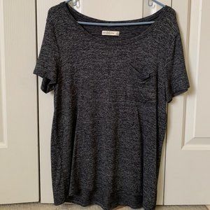 Low cut grey Abercrombie & Fitch tee